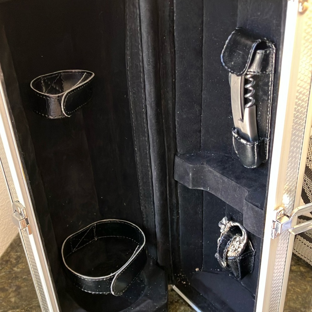🍾🍾Wine To Go Case - Picture 5 of 8